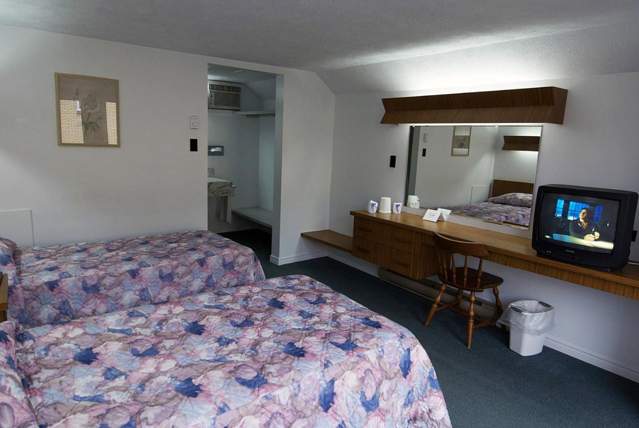 Daigle'S Motel Saint Leonard Ruang foto